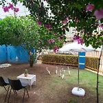 happiness house/ casa da felicidade